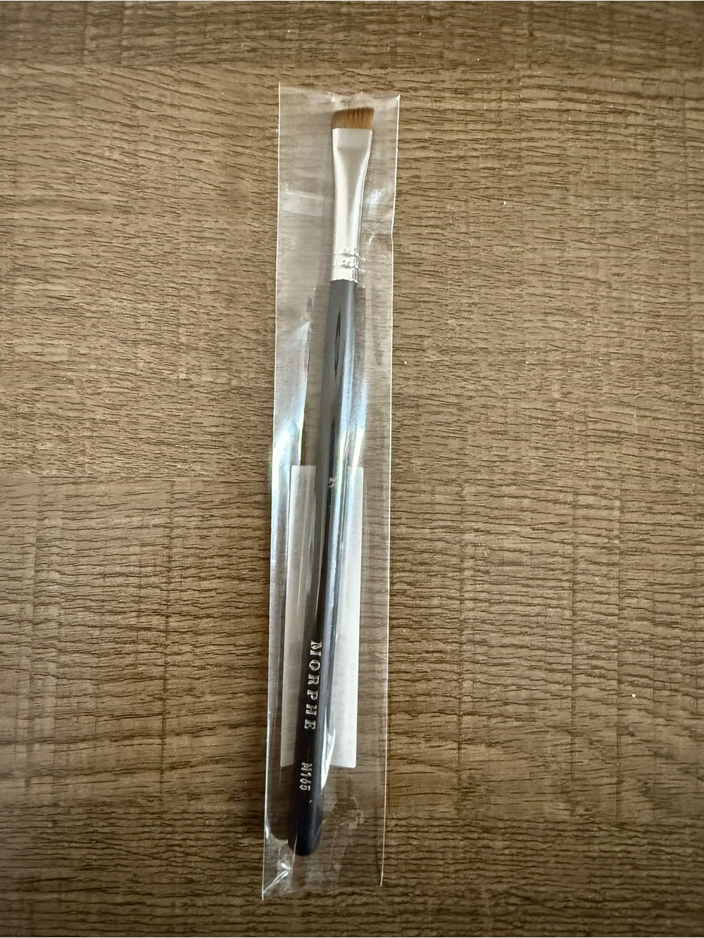 Morphe M165- Angle Liner/Brow Brush